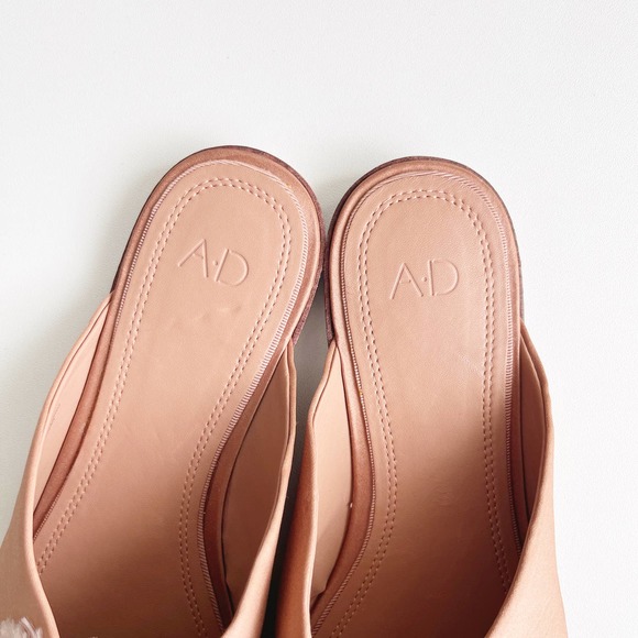 AD & Daughters Satin Leather Pom Pom Harthe Slide Mules Rusty Blush Size 6.5 - Picture 7 of 9